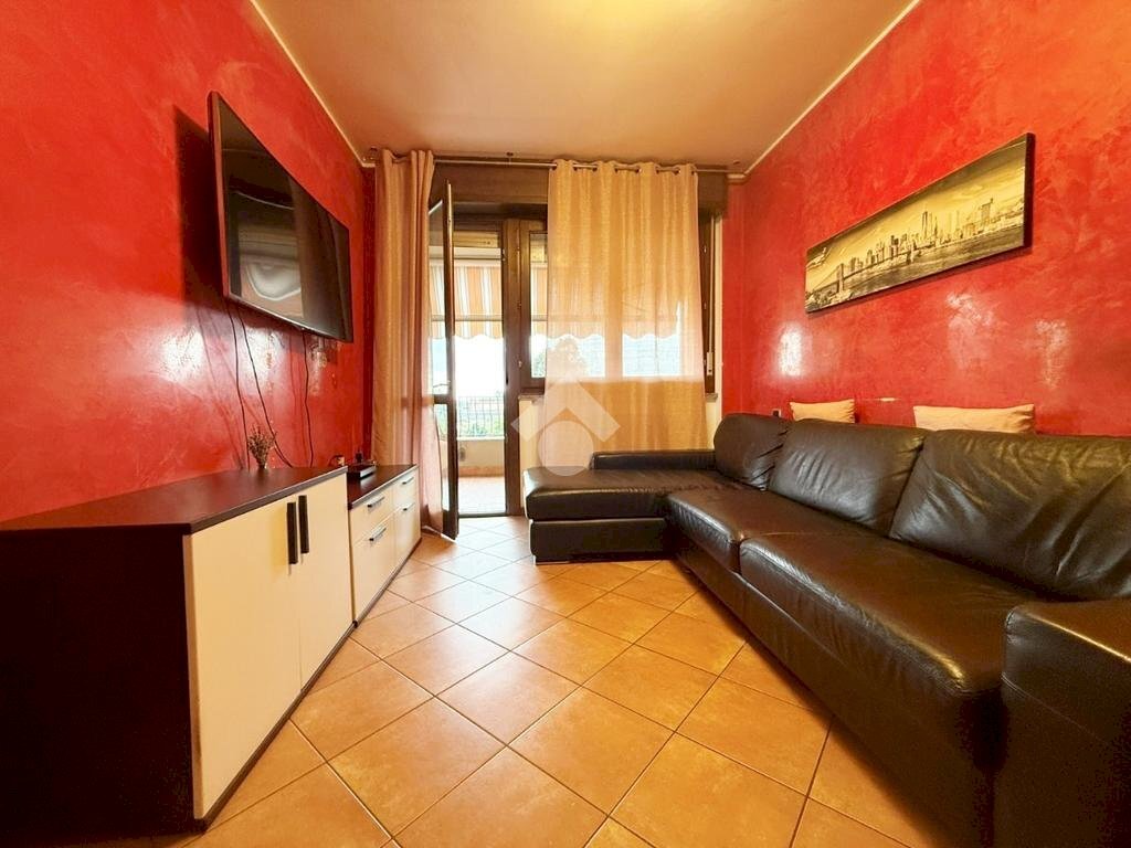 Three-room apartment Via Carlo Mazzola, Peschiera Borromeo - photo 2