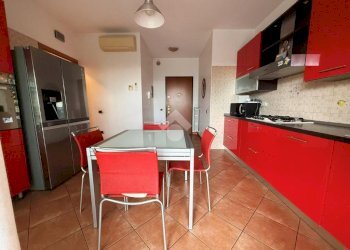 Three-room apartment Via Carlo Mazzola, Peschiera Borromeo - photo 12
