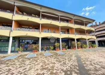 Three-room apartment Via Carlo Mazzola, Peschiera Borromeo - photo 20