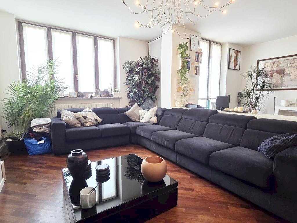 Four-room apartment Via Umbria, Peschiera Borromeo - photo 1