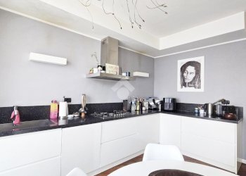Four-room apartment Via Umbria, Peschiera Borromeo - photo 9