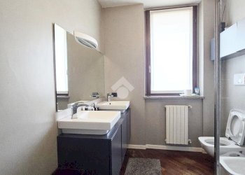 Four-room apartment Via Umbria, Peschiera Borromeo - photo 14
