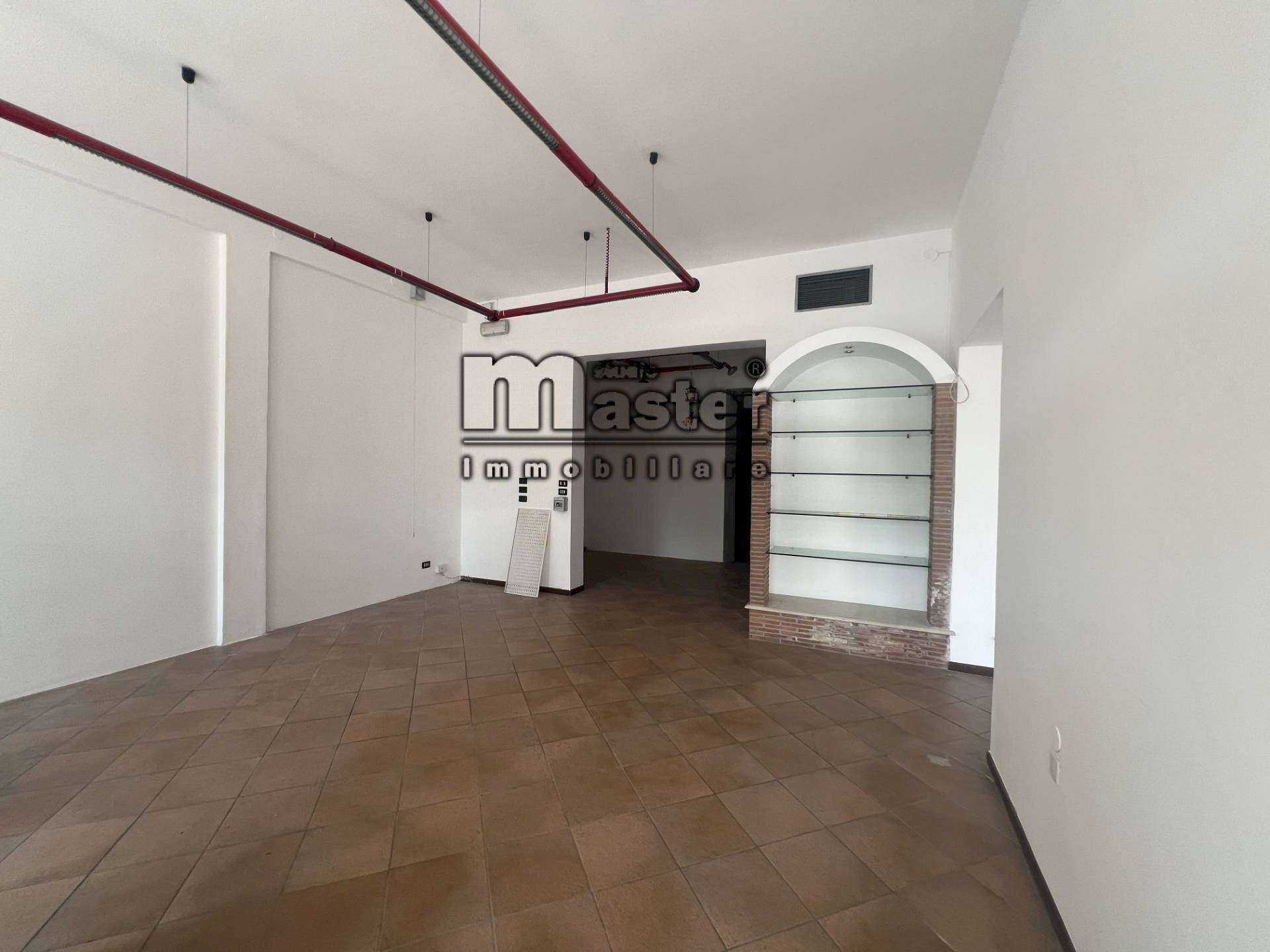 Foto 1 - Negozio CASTAGNOLE CENTRO, Paese - foto 1