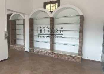 Foto 3 - Negozio CASTAGNOLE CENTRO, Paese - foto 3