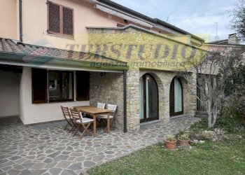 Foto 1 - Villa via Enrico Fermi
 
snc, Merate - photo 1