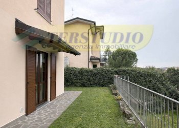 Foto 3 - Villa via Enrico Fermi
 
snc, Merate - photo 3