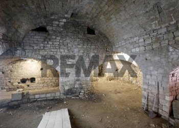 Cantina - Castello Via Marco Polo
18, Giovinazzo - foto 5