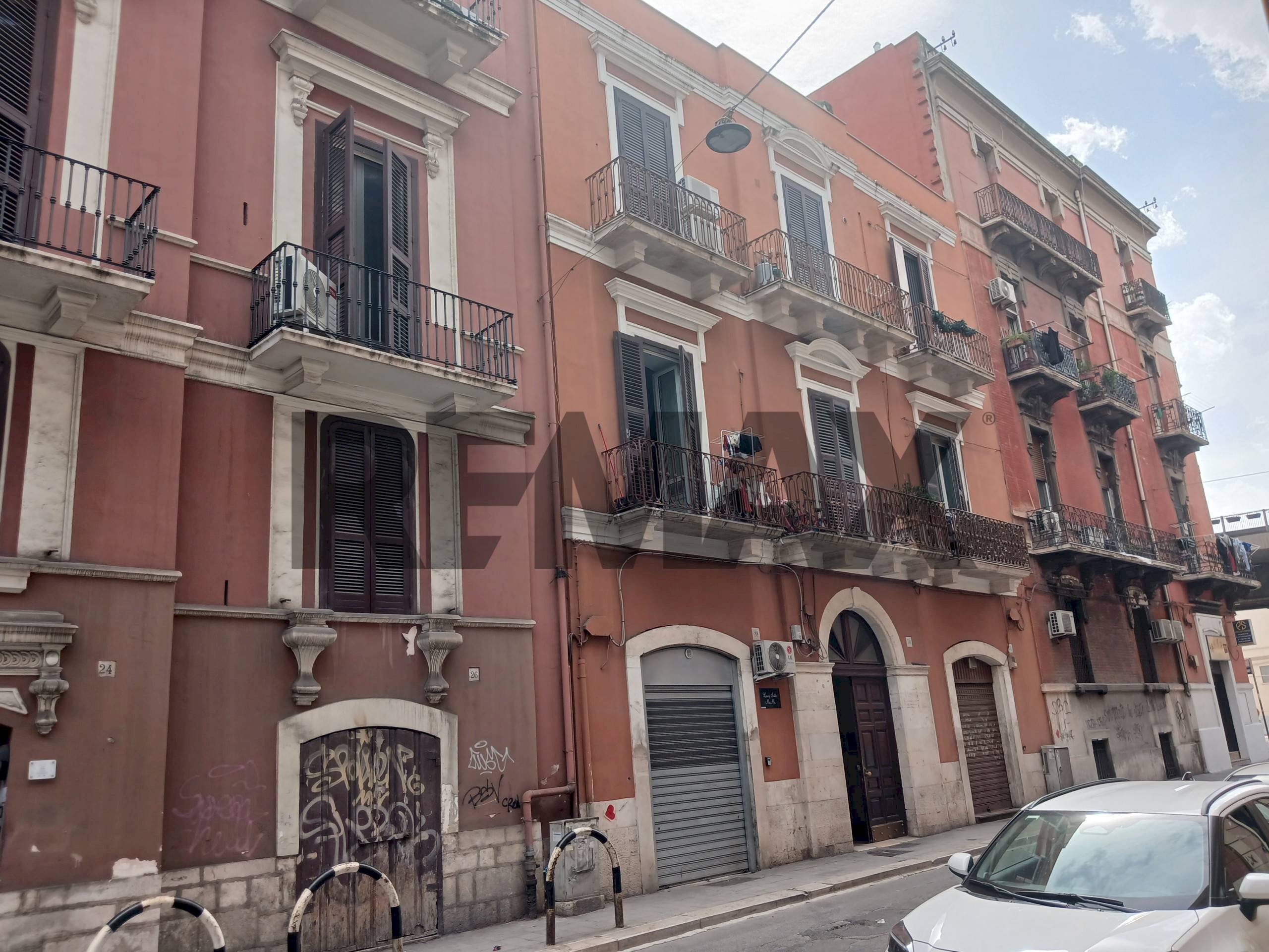 Edificio all\'aperto - Trilocale Via Luigi Zuppetta
 
30, Bari - foto 1