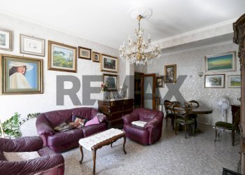 Sala da pranzo - Trilocale Viale Unita' D'italia
 
63/6, Bari - foto 1