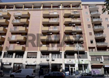 Edificio all\'aperto - Trilocale Viale Unita' D'italia
 
63/6, Bari - foto 12