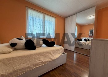 Camera / camera da letto - Villa VIA GASPAROTTO
 
12/B, Cantello - foto 20