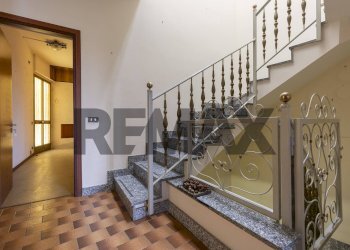 Scale - Semi-detached house Via Dei Fabi
 
9, Cugliate-Fabiasco - photo 17