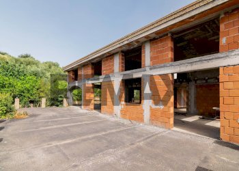 Edificio all\'aperto - Villa Via Nuova
11, Aci Catena - photo 6