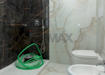 Bagno - Quadrilocale Via Carlo Pisacane
 
3, Catania - foto 30