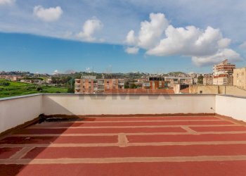 Terrazza - Quadrilocale Via Carlo Pisacane
 
3, Catania - foto 56