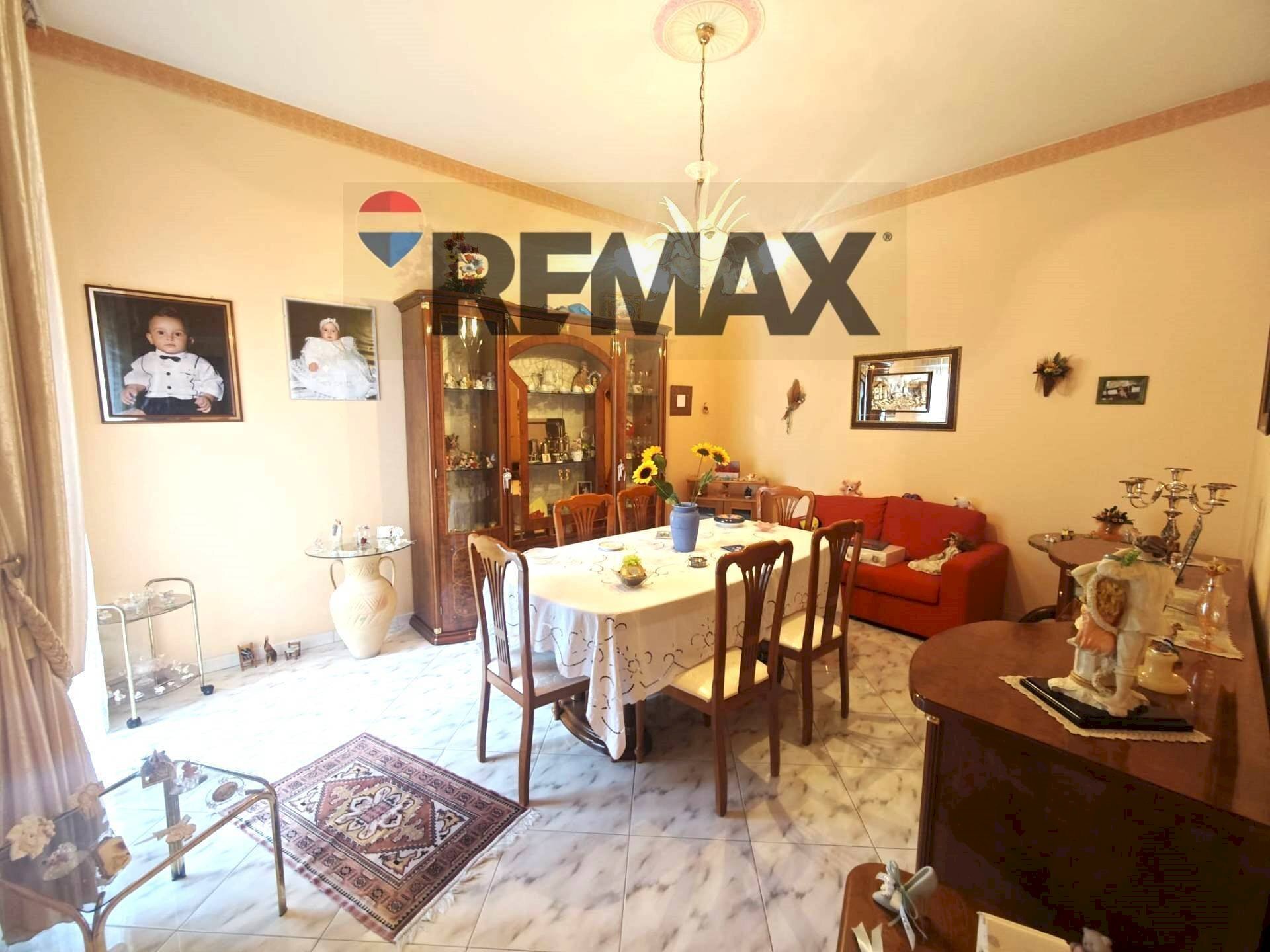 Sala da pranzo - Trilocale Via Solferino
 
41, Catania - foto 1