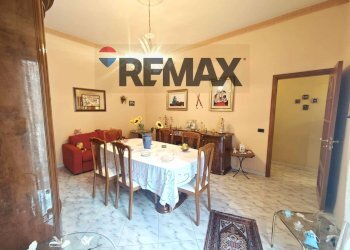 Sala da pranzo - Trilocale Via Solferino
 
41, Catania - foto 8