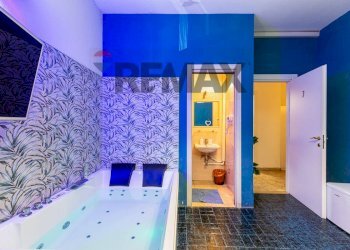 Bagno - Attività Commerciale Via Etnea
740, Catania - foto 6