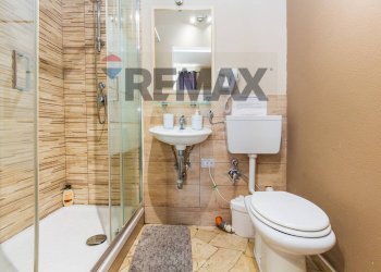 Bagno - Attività Commerciale Via Etnea
740, Catania - foto 44