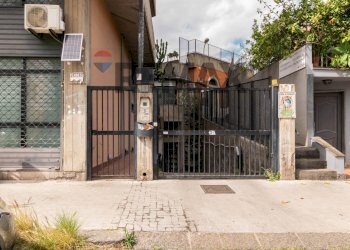 Edificio all\'aperto - Appartamento Via Orazio Condorelli
 
7, Catania - foto 5