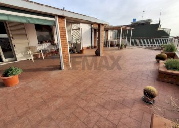 Terrazza - Trilocale via  Giacomo Matteotti
 
162, Misterbianco - foto 6
