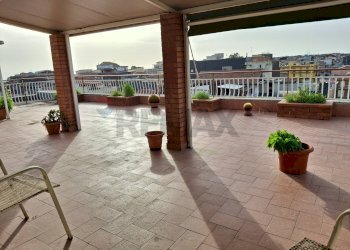 Terrazza - Trilocale via  Giacomo Matteotti
 
162, Misterbianco - foto 7