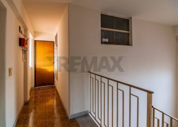 Hall / corridoio - Trilocale via  Giacomo Matteotti
 
162, Misterbianco - foto 31