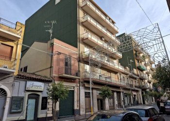 Edificio all\'aperto - Trilocale via  Giacomo Matteotti
 
162, Misterbianco - foto 36