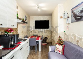 Sala da pranzo - Trilocale Viale Bummacaro
 
16, Catania - foto 5