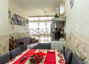 Sala da pranzo - Trilocale Viale Bummacaro
 
16, Catania - foto 6