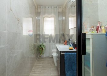 Bagno - Trilocale Viale Bummacaro
 
16, Catania - foto 10