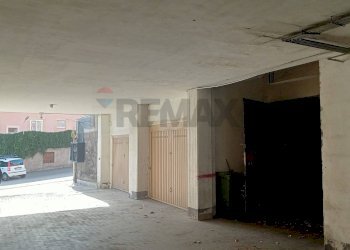 Parcheggio - Loft Via Galermo
 
105, Catania - foto 17