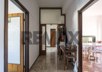 Hall / corridoio - Appartamento Via Schweitzer
 
6, Jesi - foto 19