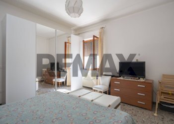 Camera / camera da letto - Appartamento Via Schweitzer
 
6, Jesi - foto 24