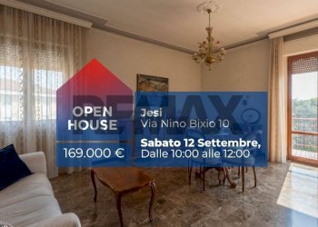 Soggiorno - Appartamento Via Nino Bixio
10, Jesi - foto 1