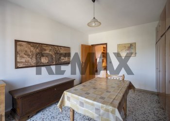Sala da pranzo - Appartamento Via Nino Bixio
10, Jesi - foto 48