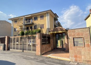 Edificio all\'aperto - Quadrilocale via pasubio
 
31, Tremestieri Etneo - foto 1