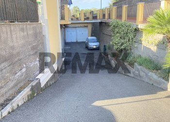 Edificio all\'aperto - Quadrilocale via pasubio
 
31, Tremestieri Etneo - foto 3