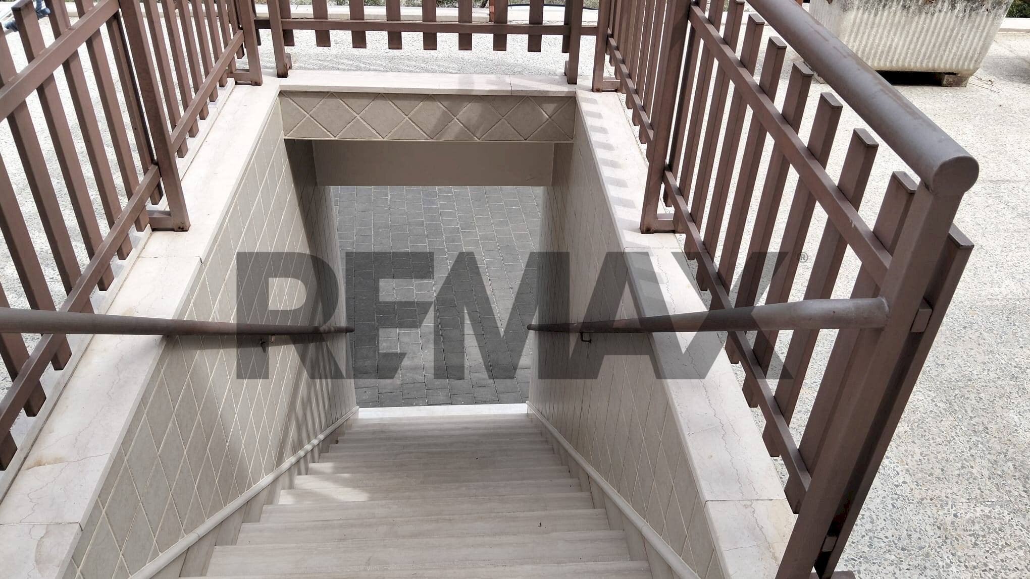 Scale - Casa semi indipendente Via Umberto Giordano
19, Carpino - foto 3