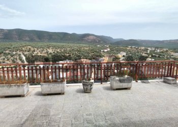 Terrazza - Semi-detached house Via Umberto Giordano
 
19, Carpino - photo 8