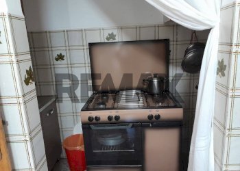 Cucina - Semi-detached house Via Umberto Giordano
 
19, Carpino - photo 14