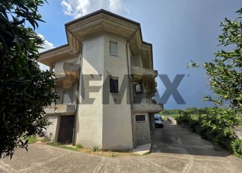 Edificio all\'aperto - Casa indipendente Via Migliaccio
245, Girifalco - foto 3