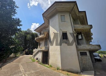 Casa all\'aperto - Casa indipendente Via Migliaccio
245, Girifalco - foto 4