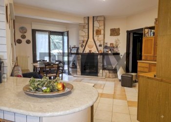 Sala da pranzo - Casa indipendente Via Migliaccio
245, Girifalco - foto 23