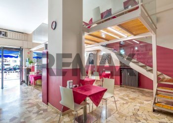 Sala da pranzo - Attività Commerciale Via Pinturicchio
5, Milano - foto 9