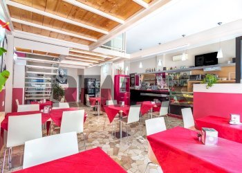 Sala da pranzo - Attività Commerciale Via Pinturicchio
5, Milano - foto 10