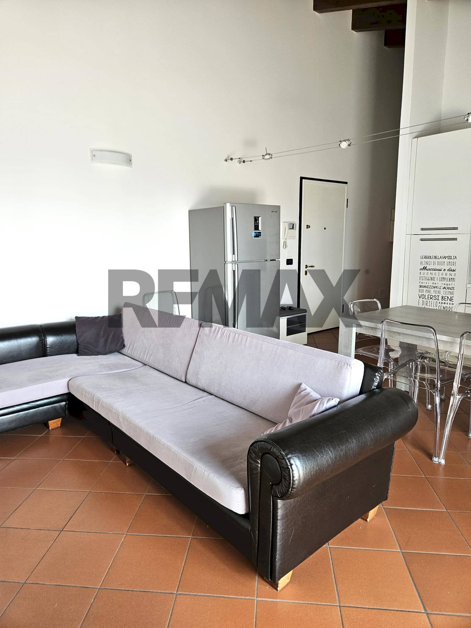 Sala da pranzo - Trilocale Via Garibaldi
 
84, Viadana - foto 3