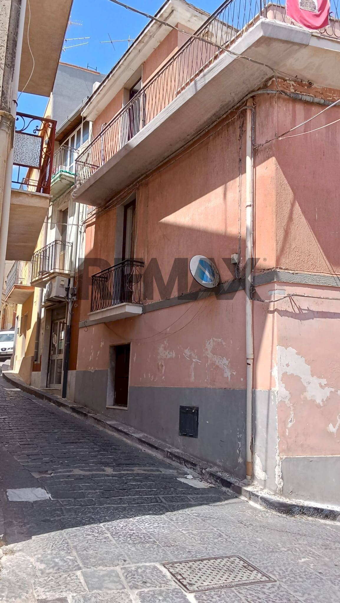 Edificio all\'aperto - Casa indipendente via messina
 
18/20, Melilli - foto 2