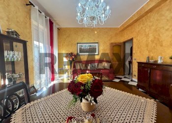Sala da pranzo - Casa indipendente VIA FRANCESCO ACCOLLA
28, Floridia - foto 1