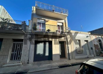 Edificio all\'aperto - Casa indipendente VIA FRANCESCO ACCOLLA
28, Floridia - foto 26